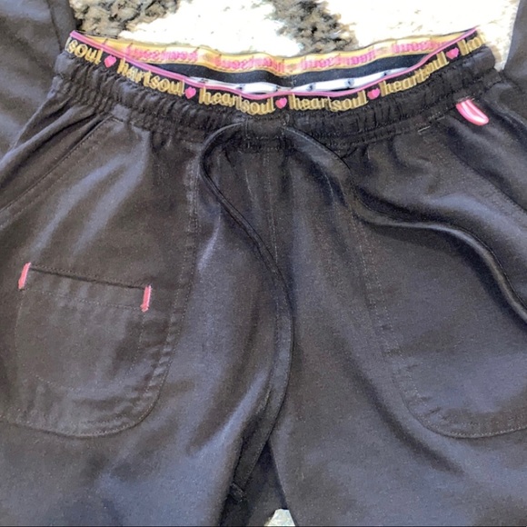 Heart Breaker Drawstring Scrub Pant - Picture 2 of 5